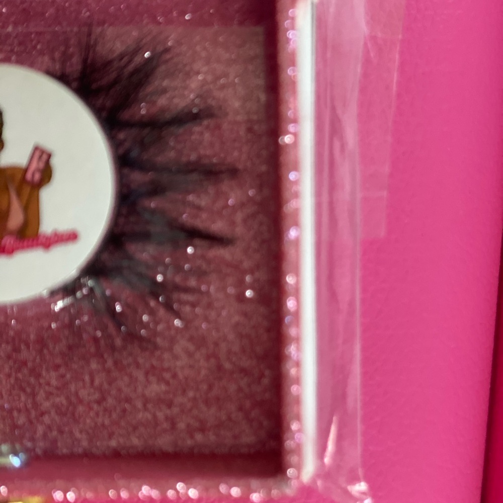 Mink lash extensions - Picture 9 of 15
